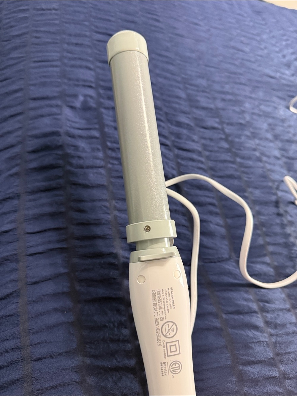 Beachwaver S1.25 White Professional Curling Iron for Women - Picture 6 of 10
